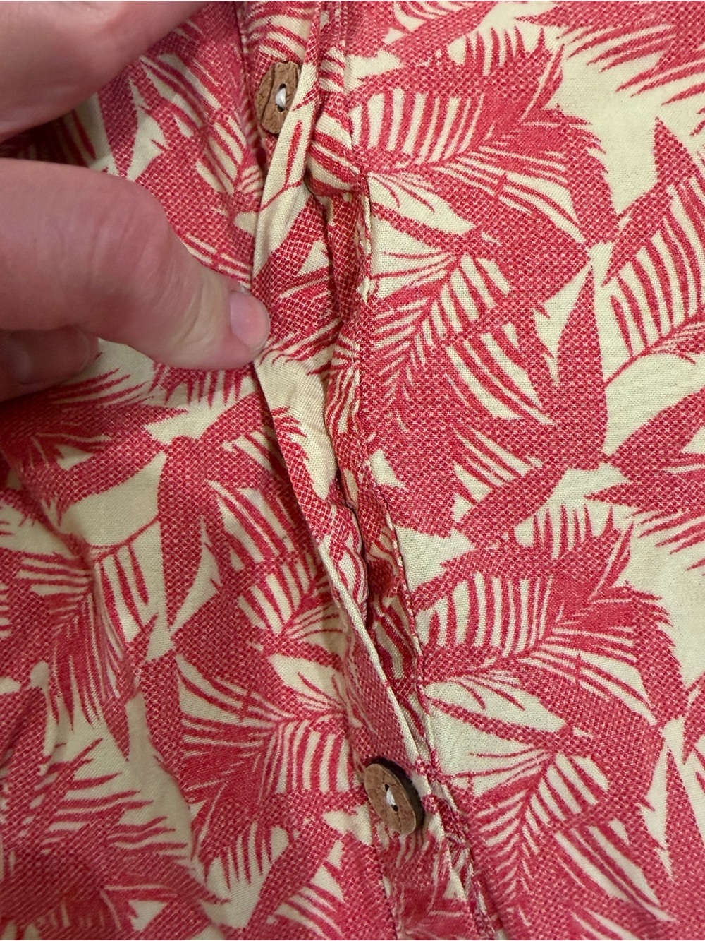 Hashboosh Button-Front Midi Dress in Coral Leaf Print Size Small - Picture 5 of 10